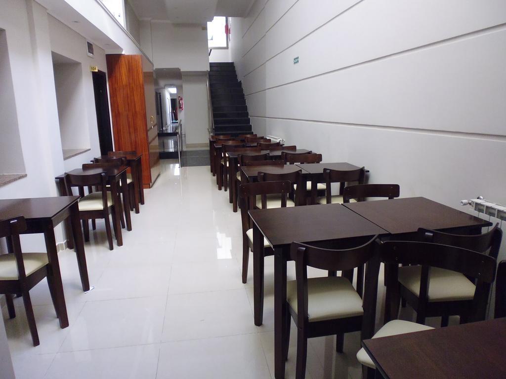 Hotel Athos บัวโนสไอเรส ภายนอก รูปภาพ