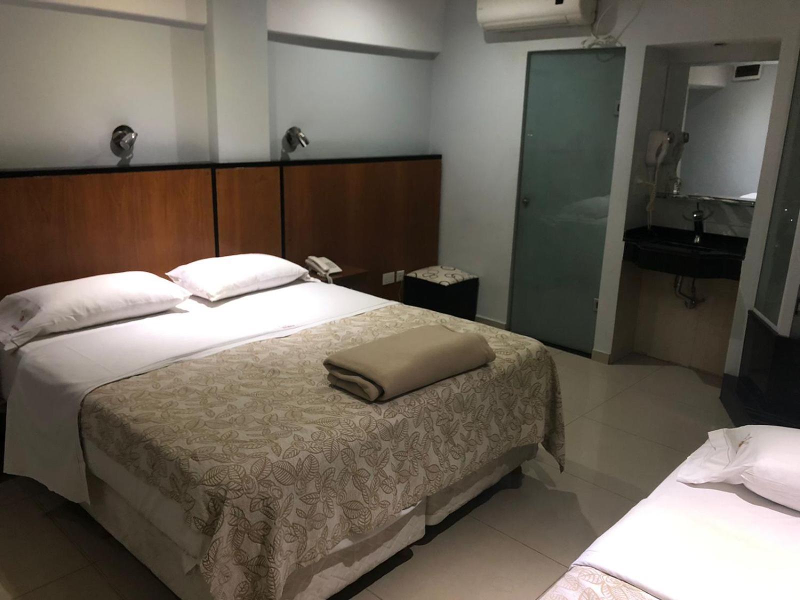 Hotel Athos บัวโนสไอเรส ภายนอก รูปภาพ