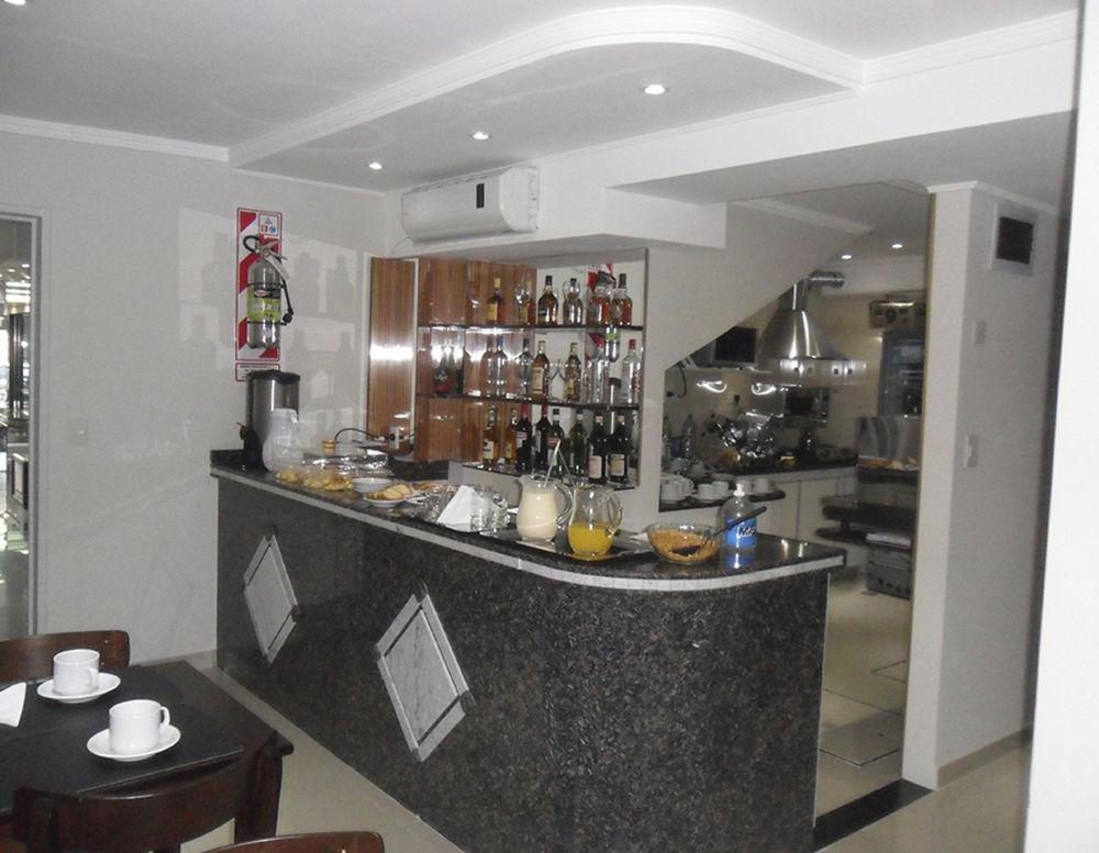 Hotel Athos บัวโนสไอเรส ภายนอก รูปภาพ