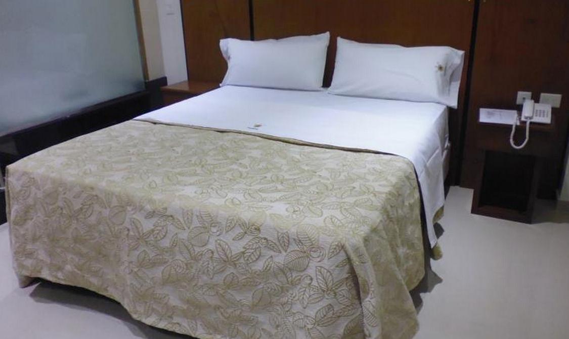 Hotel Athos บัวโนสไอเรส ภายนอก รูปภาพ
