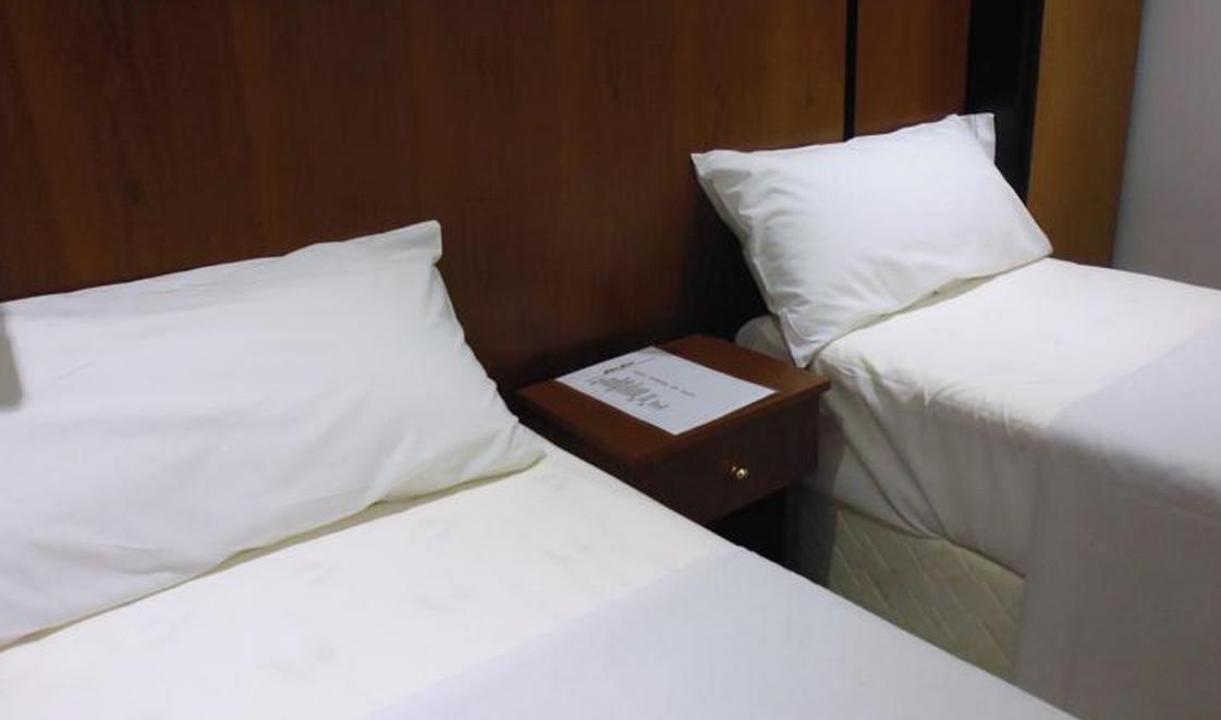 Hotel Athos บัวโนสไอเรส ภายนอก รูปภาพ