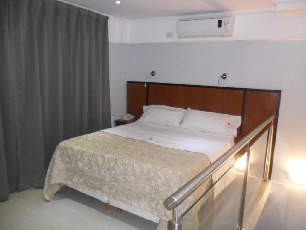 Hotel Athos บัวโนสไอเรส ภายนอก รูปภาพ